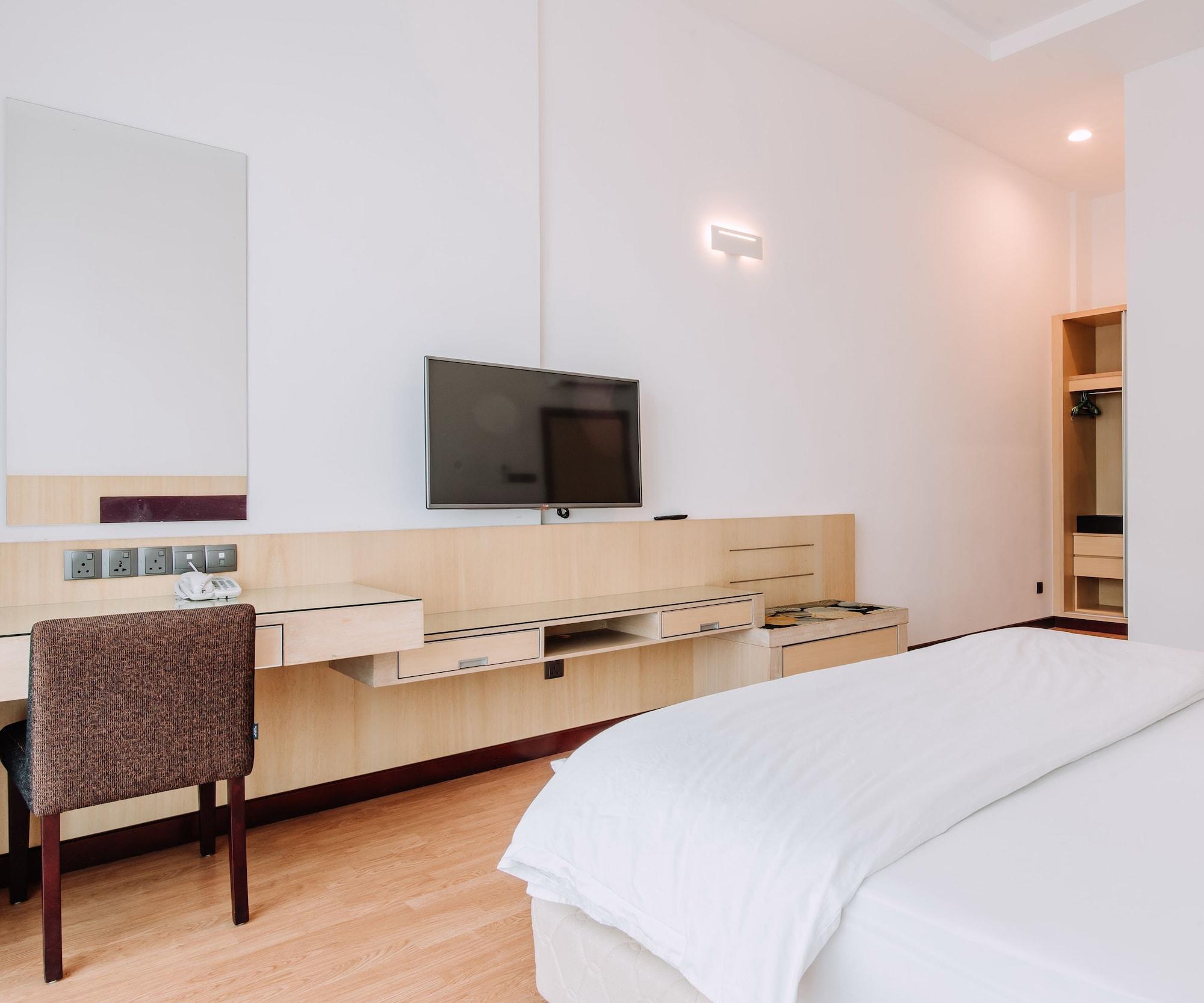 Imperial Suites Serviced Apartment Maong Bazaar Bagian luar foto