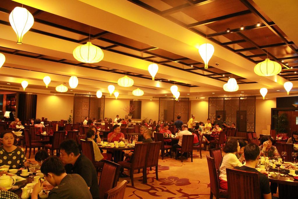 Imperial Suites Serviced Apartment Maong Bazaar Bagian luar foto