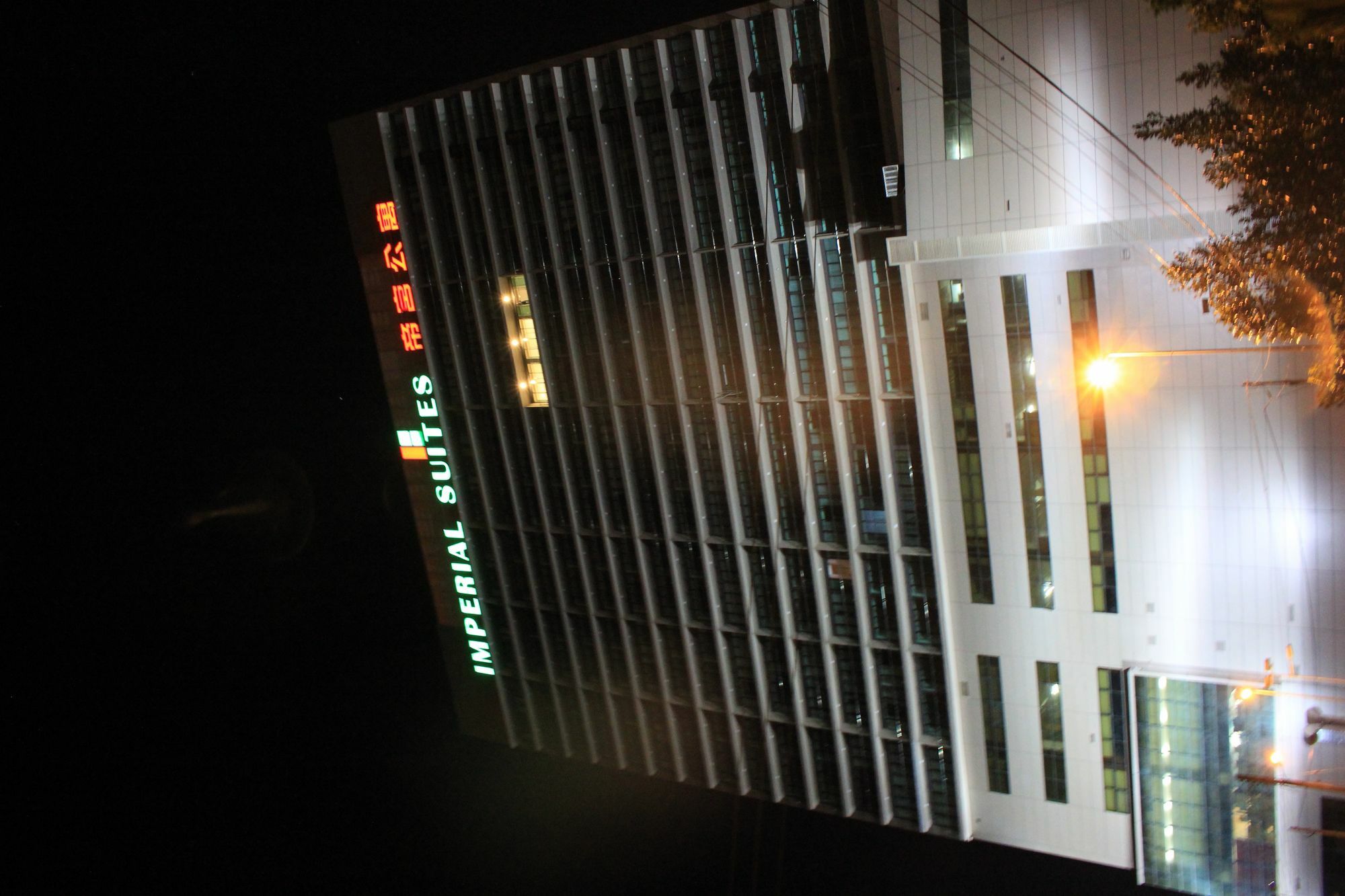 Imperial Suites Serviced Apartment Maong Bazaar Bagian luar foto