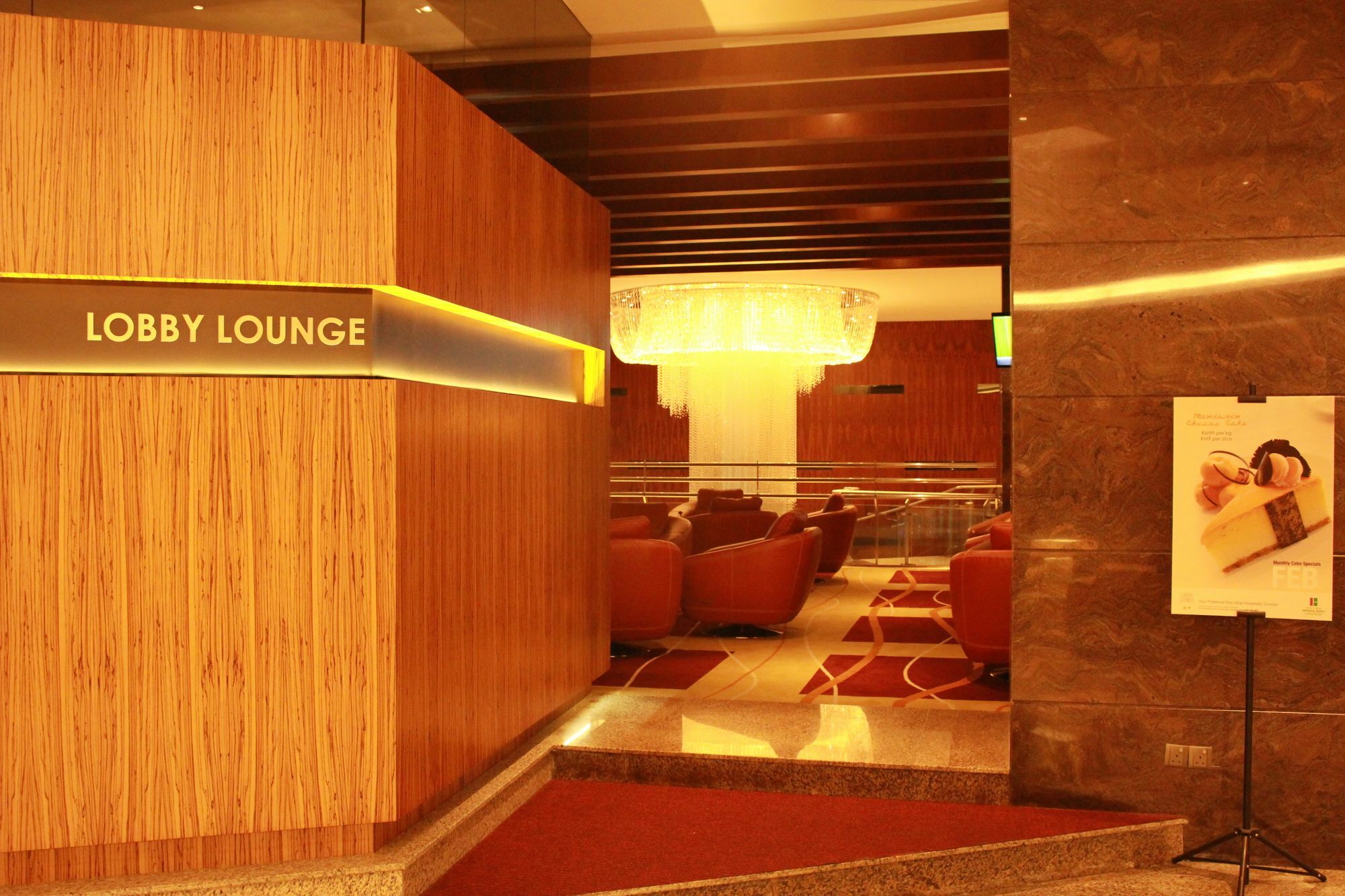 Imperial Suites Serviced Apartment Maong Bazaar Bagian luar foto